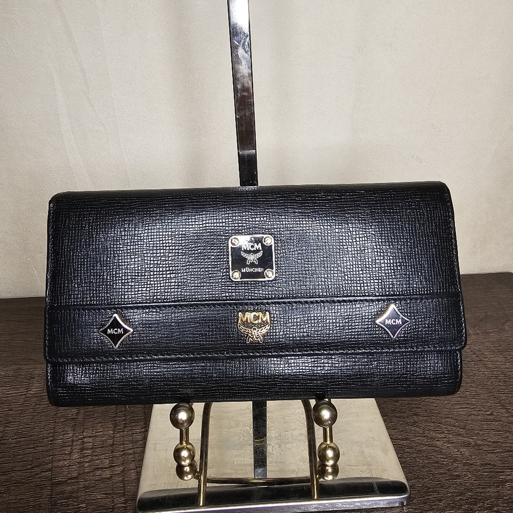 MCM wallet